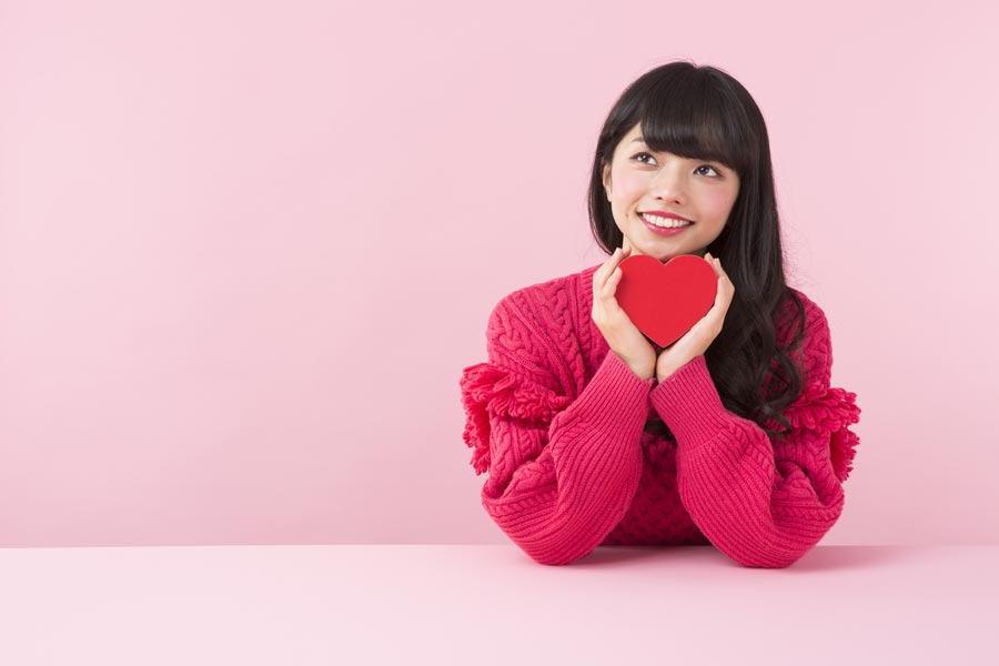 恋のラッキーカラー診断 好きな人と結ばれる恋愛カラーは 無料占いマリア